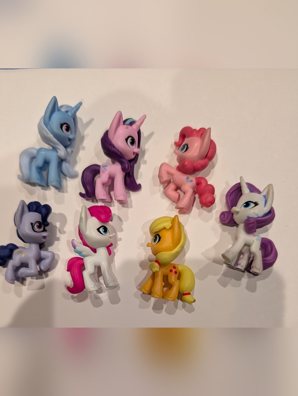 My Little Pony Mini Figures - Pink, Purple, White, Yellow, Blue 1.5"